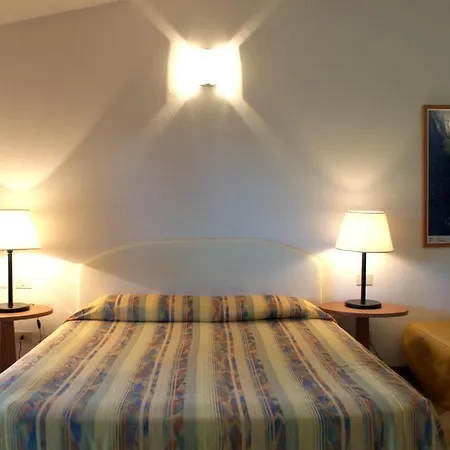 Cala Paradiso Residence San Teodoro  Chambre photo