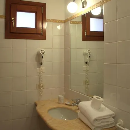 Cala Paradiso Residence San Teodoro  Chambre photo