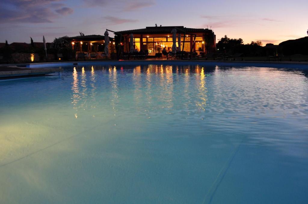 Cala Paradiso 4*