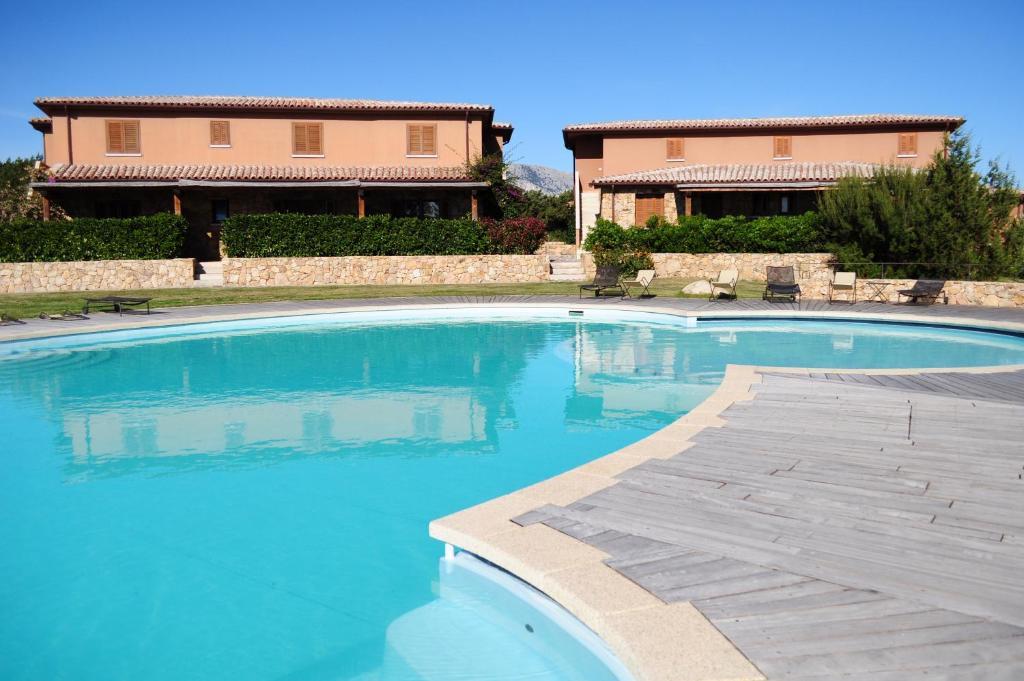 Holiday park Cala Paradiso 4*