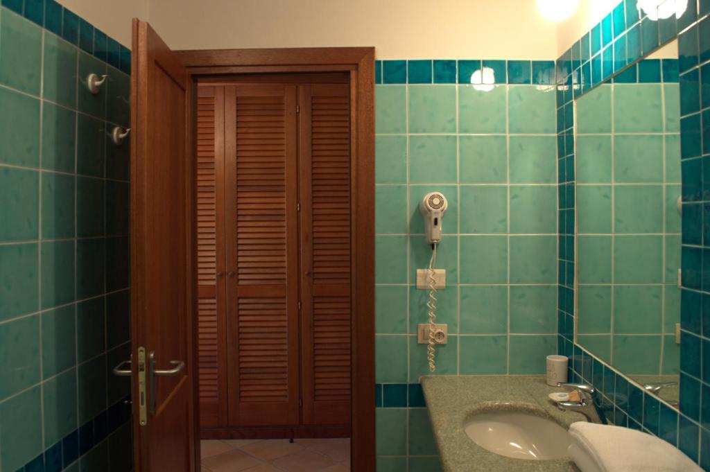 Cala Paradiso Holiday park 4*