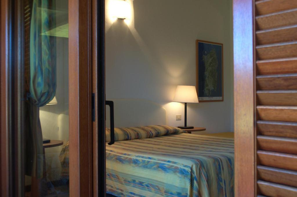 Cala Paradiso Holiday park 4*