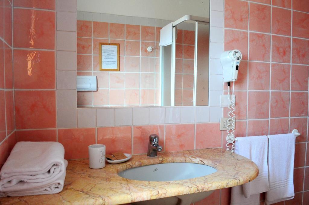 Cala Paradiso 4*